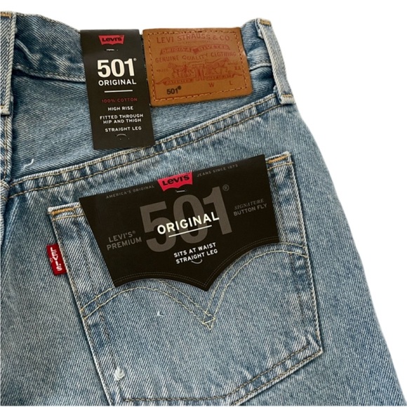 NWT, LEVI'S, 501 HIGH-WAISTED CUTOFF SHORTS - 27 - Picture 9 of 9